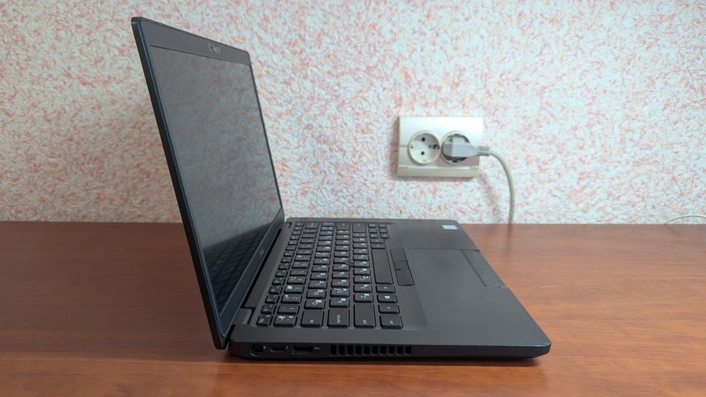 Dell latitude 5400 /14"/i5-8365U 4,1ГГц/8GB-DDR4/SSD-256GB