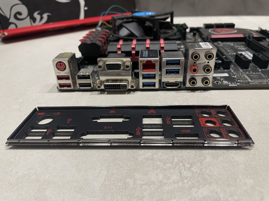 Материнська плата MSI Z97 GAMING 5/Intel Celeron G1840/8GB DDR3! ART58