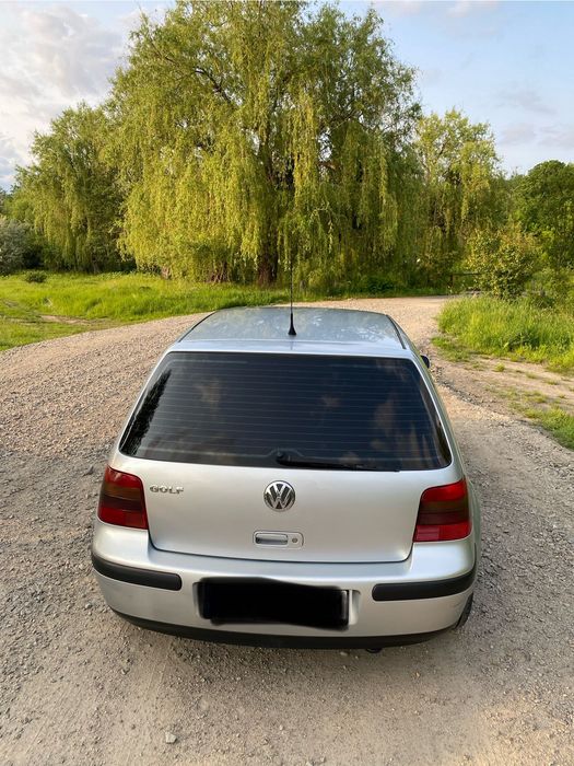 Volkswagen Golf 4.