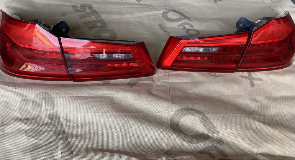 Стопи, фари BMW G30 Європа