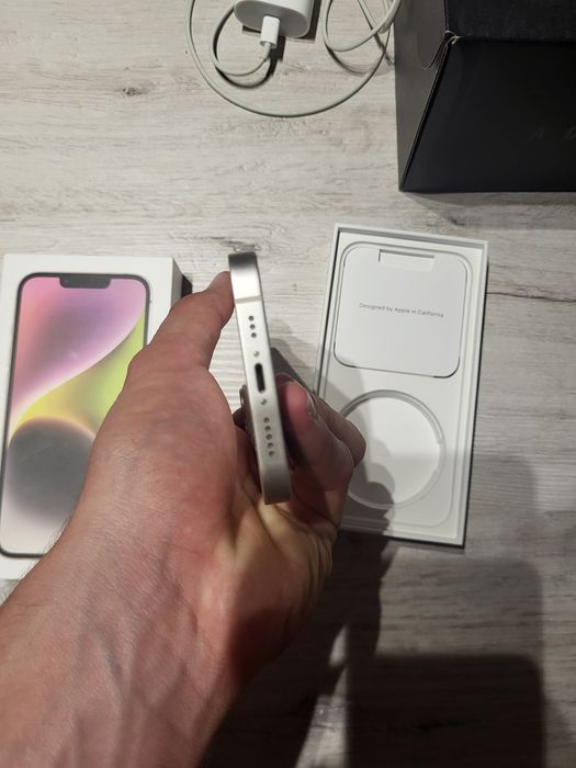 Iphone 14 128gb stan bardzo dobry
