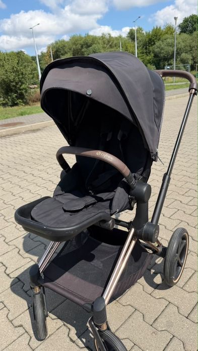 Cybex Priam 2.0 Deep Black