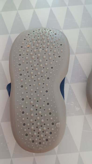 Skarpetki buciki gumowe antypoślizgowe 26-27