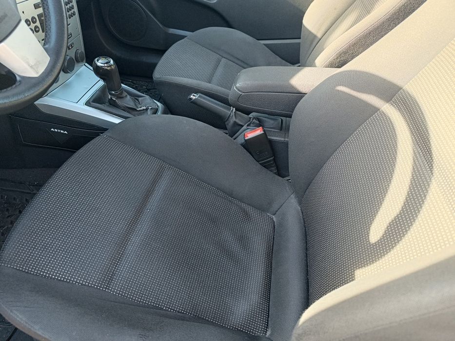 Opel astra h gtc 1.3 cdti