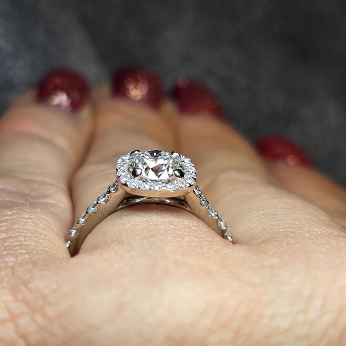 Diament 1.00 ct Totalny Ogień Łącznie 1.56 ct HRD Antwerp 3x EXCELLENT