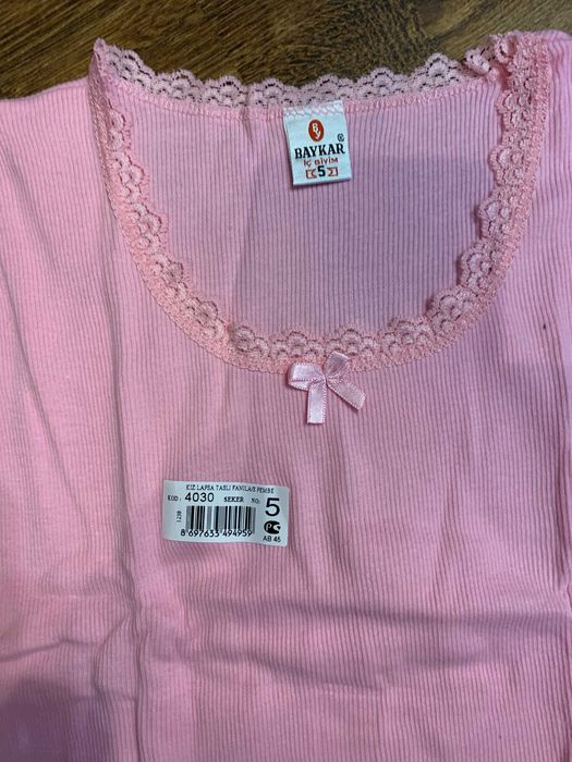 Новая бельевая футболка, майка на 9-10 лет