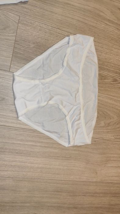 Majtki figi ciążowe