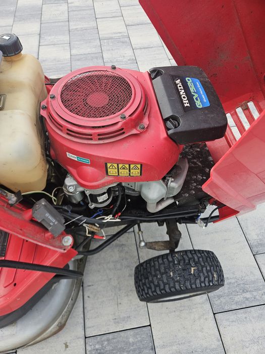 Kosiarka traktorek honda 2114 2cylindry