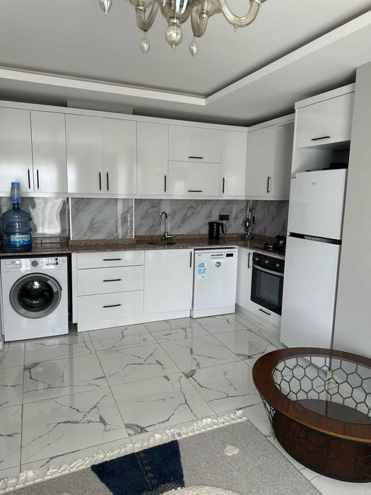 Двухкомнатная квартира в новом доме Махмутлар, Турция