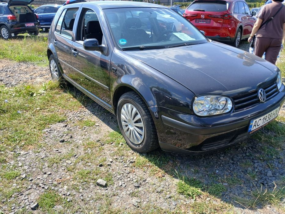 Volkswagen Golf 2003 VIN WVWZZZ1JZ4D012385 фото оголошення 2 з 8