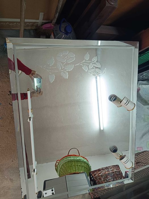Bathroom Mirror64730272526723123