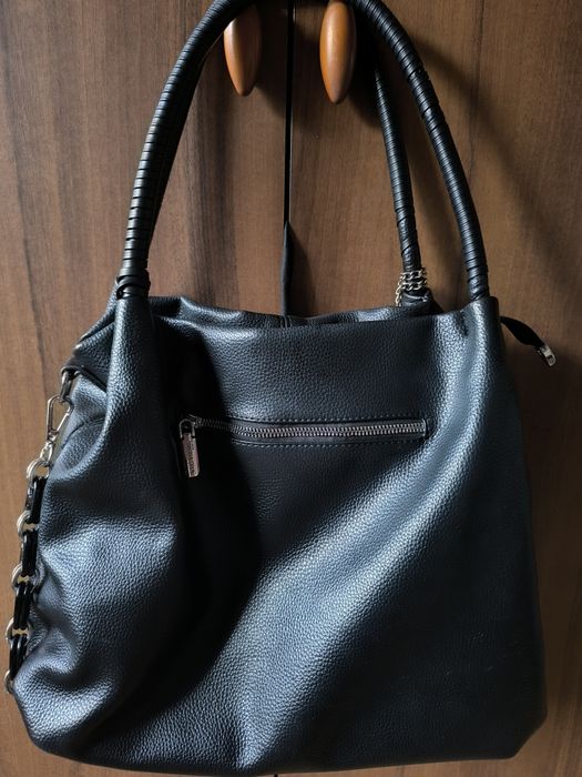 Сумка жіноча містка