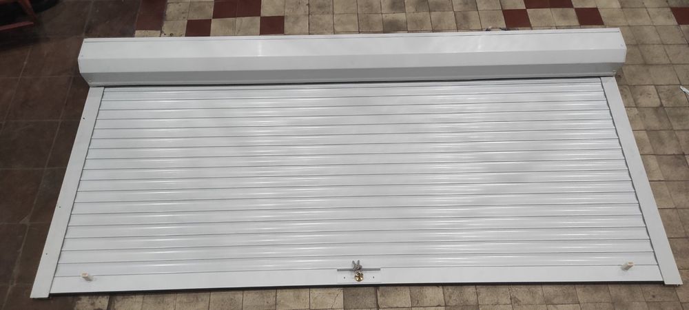 Ролети вуличні, на вікна або двері