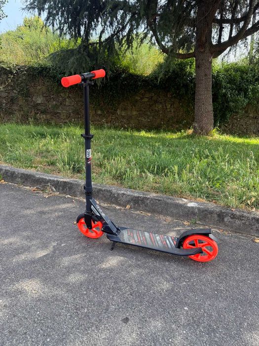 Trotinete Oxelo MID 7 – Excelente Estado