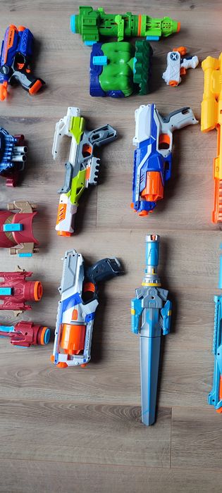 Pistolet NERF pistolety zestaw karabin miecz