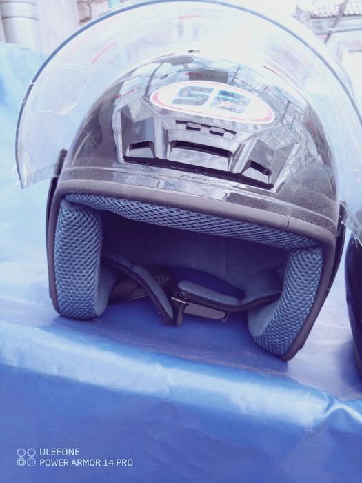 Мотошлем S,M 55-56, 57-58