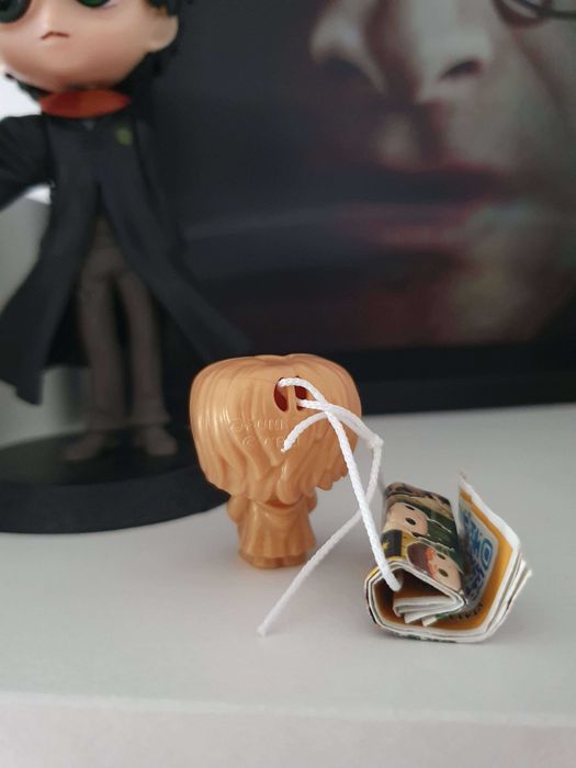 Golden Harry Potter da Coleção Kinder Joy Funko