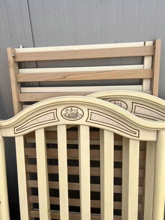 Кроватка детская Pali  комлект постели