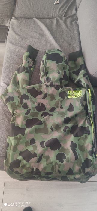 Męska bluza narciarska  z kapturem Superdry Snow Tech