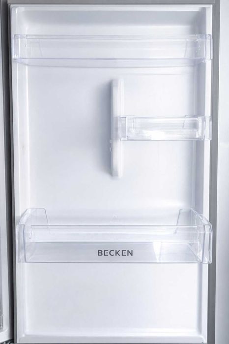 Frigorífico Combinado Inox – Marca Becken – Excelente estado