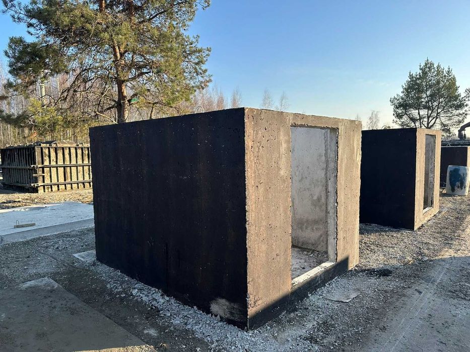 Piwnica ogrodowa ziemianka betonowa , schron, spiżarnia