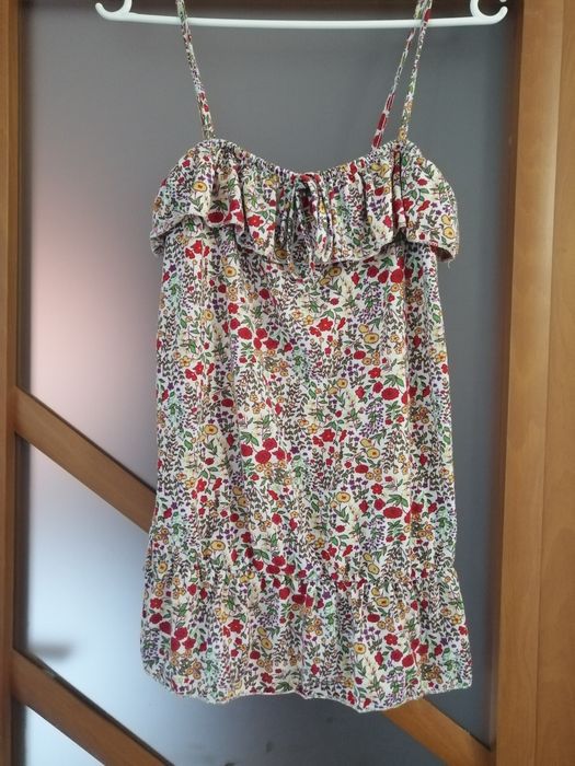 Bluzka a'la hiszpanka New Look