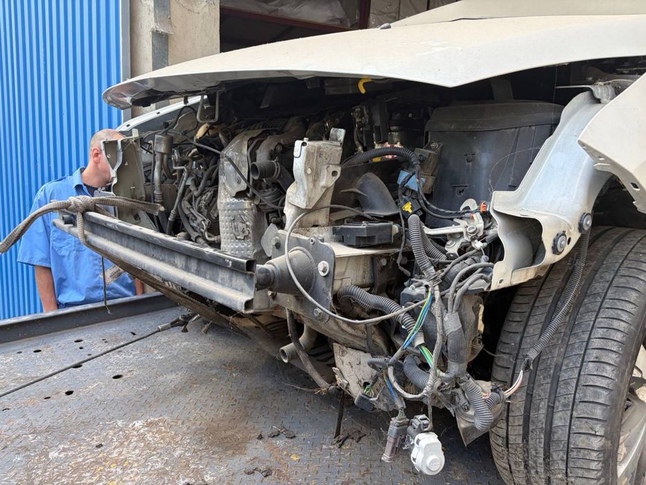 Продам свой автомобиль 97к пробег