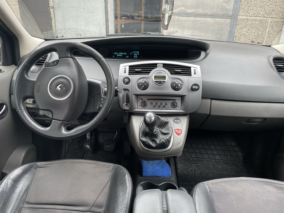 Продам Renault Scenic