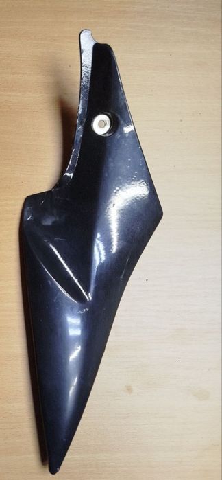 Пластик боковий (L) GSX-R600cc K6/K7