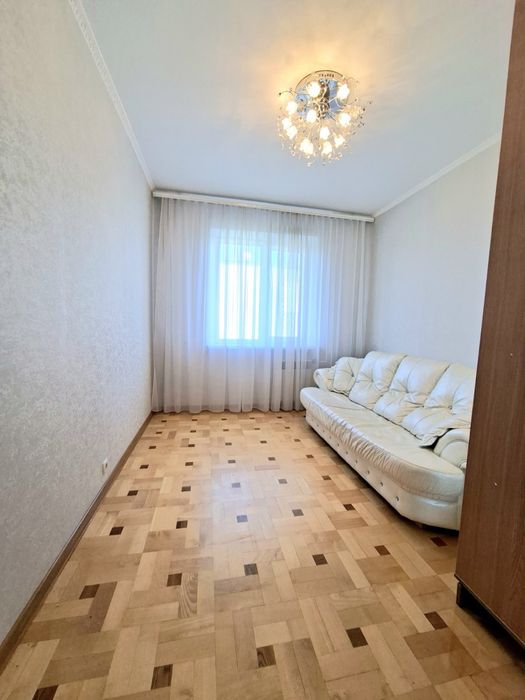 Продаж 3-кімн кв по вул Хортицьке шосе - Більше