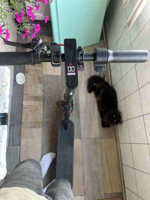 Продам електросамокат crosser e9 торг