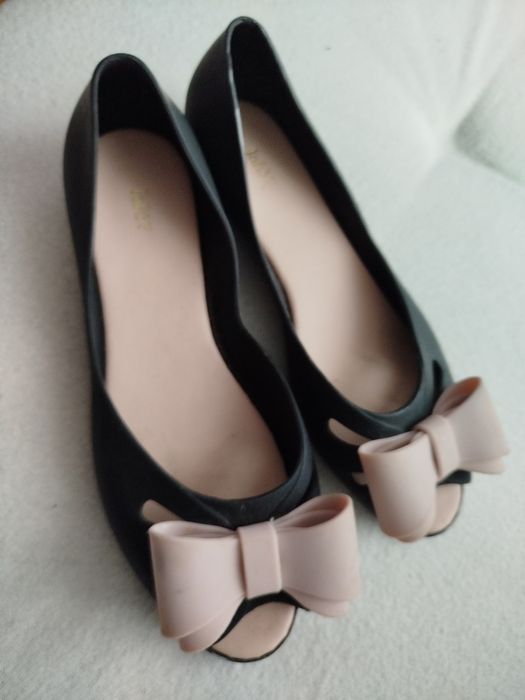 Buty     damskie