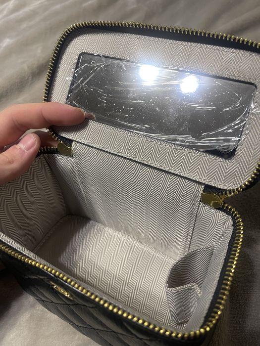 Купити сумку клатч Chanel, шкіряна сумка Chanel Vanity Case, жіноча су