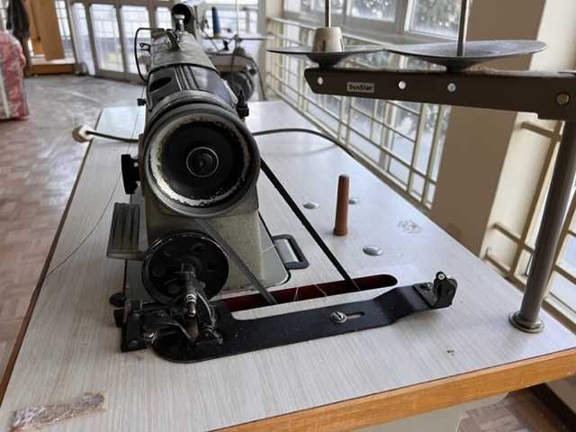 Maquina de Costura Industrial