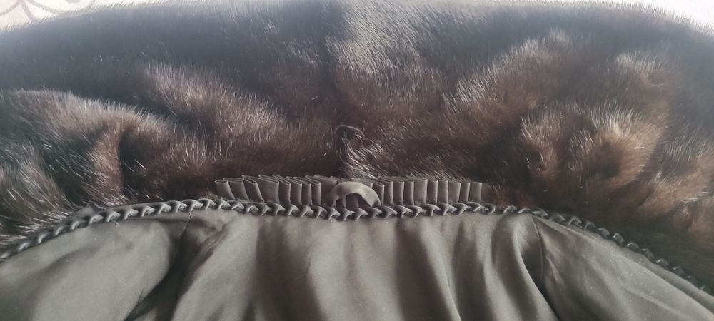 Ekskluzywne markowe Futro z Naturalnych Norek Saga Mink Jan Nowe