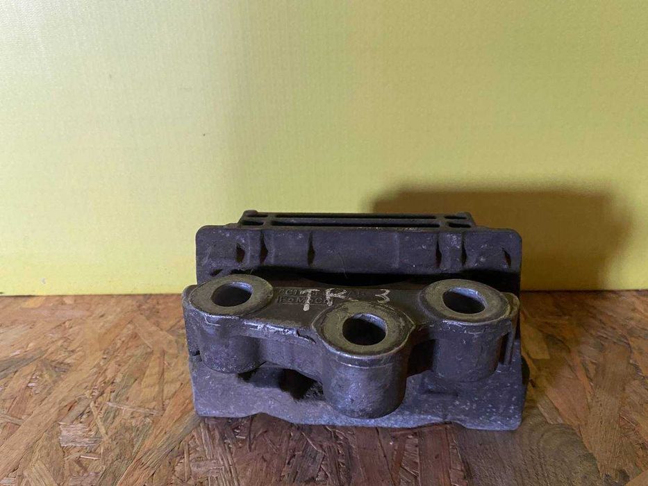 Подушка двигуна мотора Форд Транзит Ford Transit 2.4 2.2 е5 2006-2011