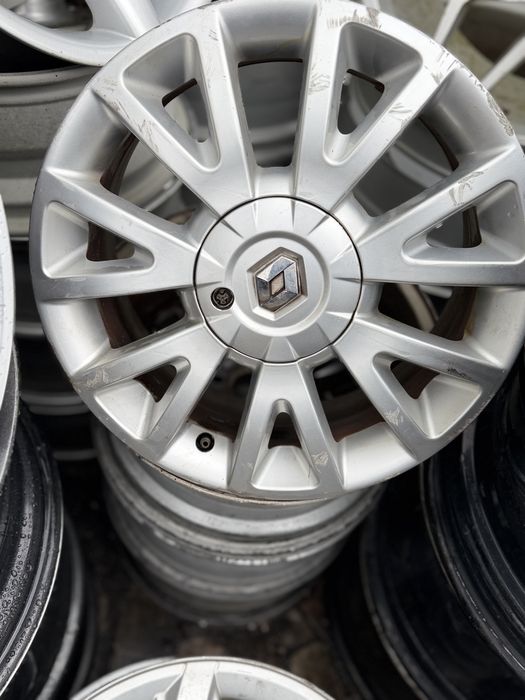 Jantes 16 Originais Renault clio em 4x100