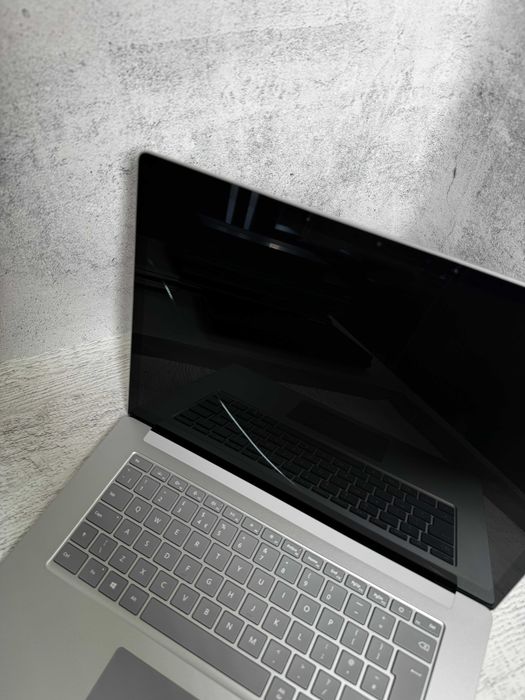 Microsoft Surface Laptop 3 i5-1035G7 / 8GB RAM / SSD 256GB / Touch 15.6" (2496х1664) Windows 11 ноутбук гарантія 9 місяців стильний металевий