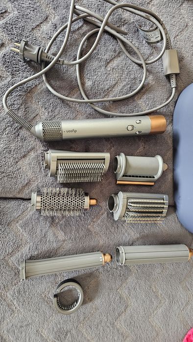 Vendo modelador cabelo Dyson original