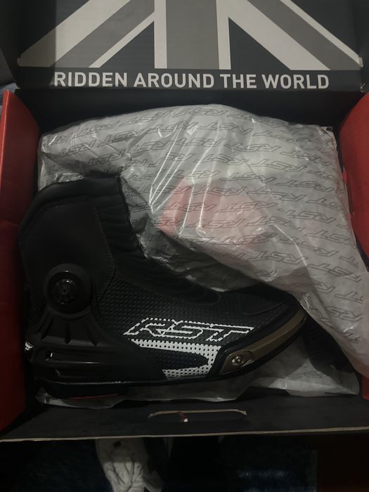 Botas Rst Track Tech Evo 43