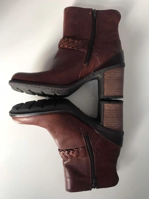 Полу сапоги Clarcs ботинки Р.41/42 ст.27см натур. кожа ботильйоны