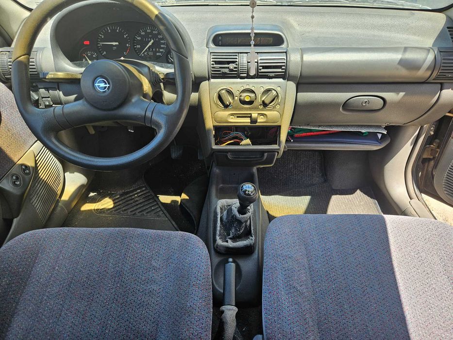 Opel corsa B swing
