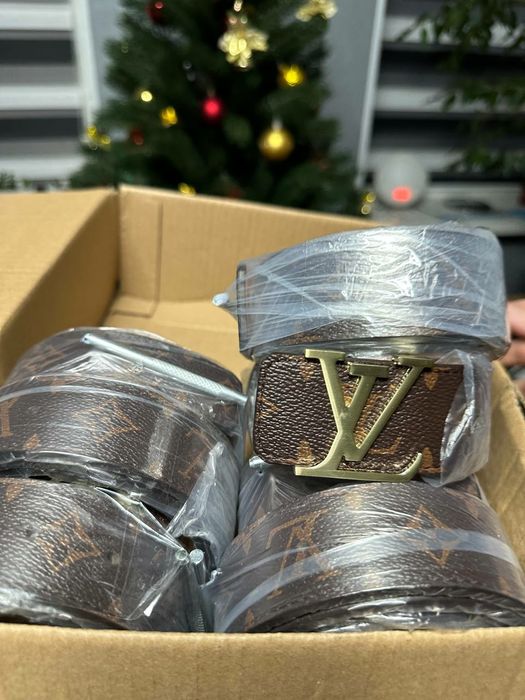ремінь Louise Vuitton
