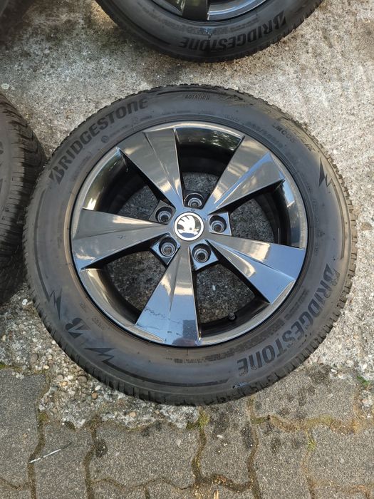 Koła Zimowe Alufelgi Skoda Octavia 205/60 R16