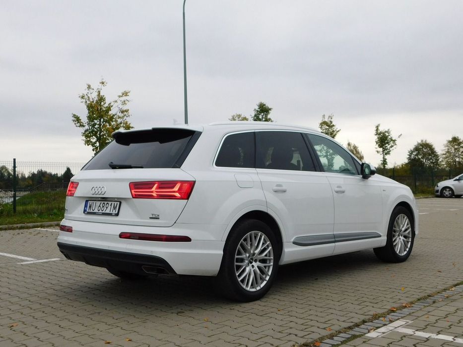Audi Q7 S-line Kupiona Salon Polska 1-2017r