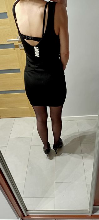 Sukienka czarna bandażowa S Pieces