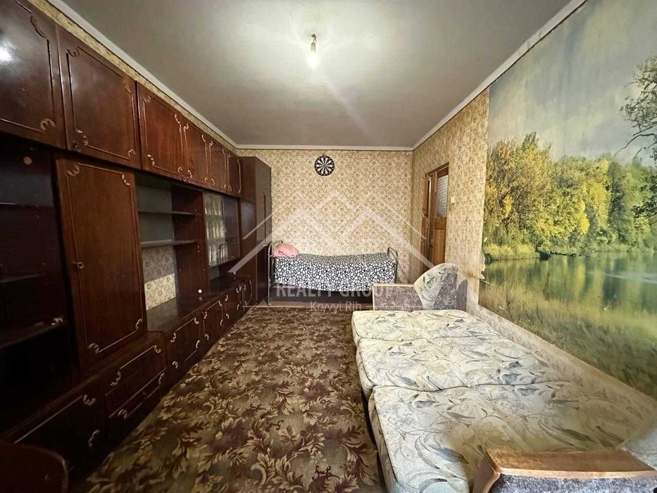 Продаж 2к квартири в ЦМ районі (Карнаватка)