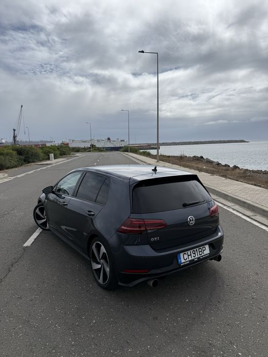 Volkswagen Golf GTI 7.5