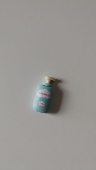 Mini szafka z umywalką do łazienki do domku Myszek lub lalek