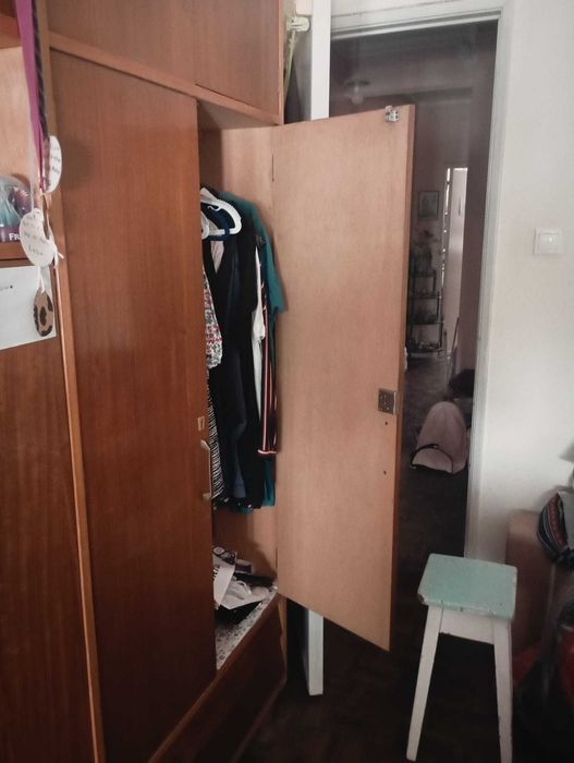 Móvel de quarto ou sala